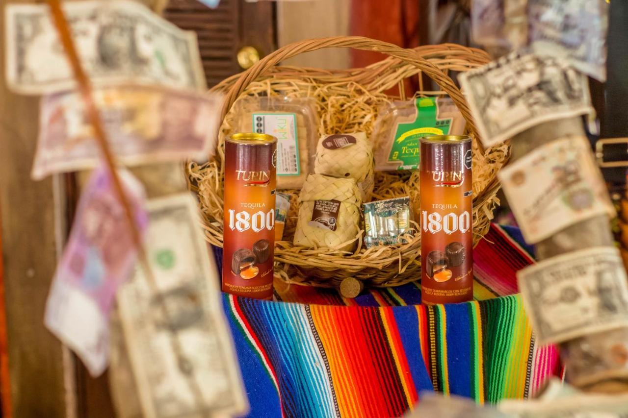Hotel Tequila Cancun Alfredo V. Bonfil Kültér fotó